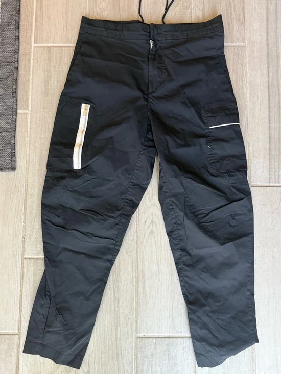 Nike Black Cargo Pants with Zip Accents - Picture 3 of 7